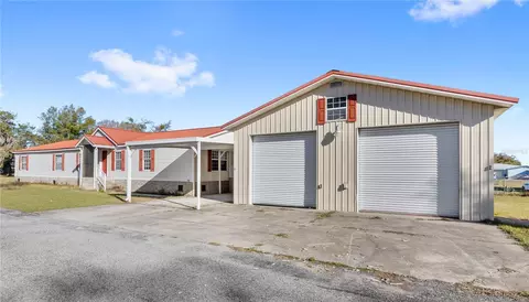 32443 Memory Ln, Leesburg, FL 34788