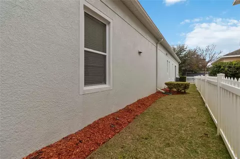 Exterior - 3430 Schoolhouse Rd, Harmony, FL 34773 photo 9 of 13