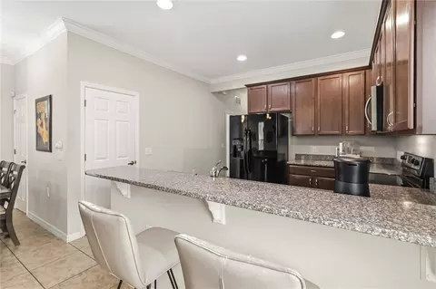 Kitchen - 3430 Schoolhouse Rd, Harmony, FL 34773 photo 2 of 5