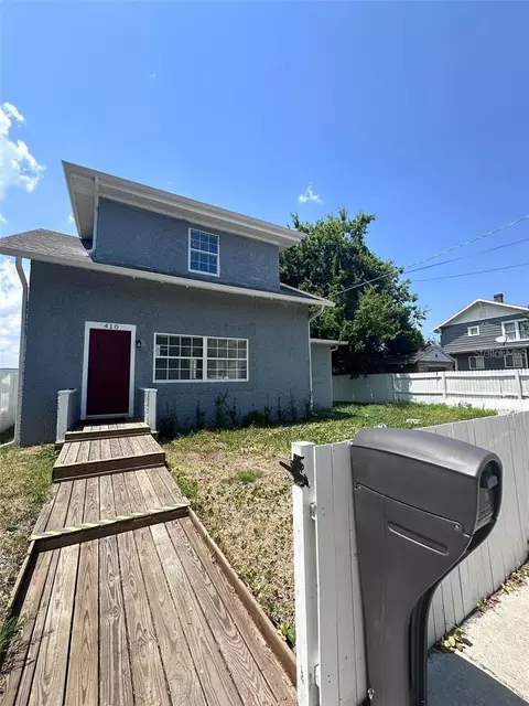 410 Arroyo Ln, Daytona Beach, FL 32114
