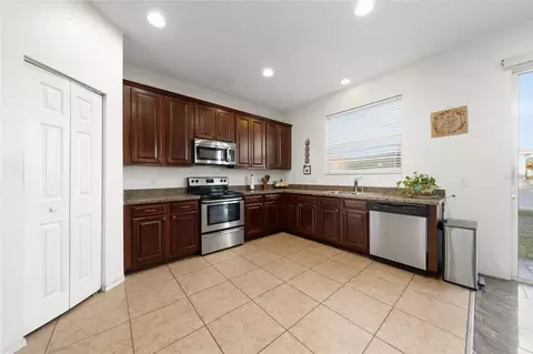 Undisclosed, Saint Cloud, FL 34771 photo 13