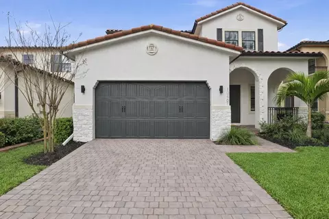10467 Henbury St, Orlando, FL 32832