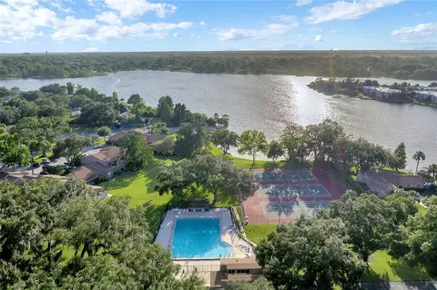 451 Oak Haven Dr, Altamonte Springs, FL 32701