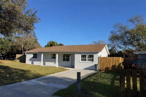 135 Bob Thomas Cir, Sanford, FL 32771