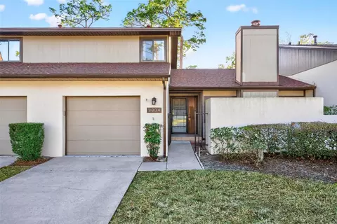 3804 NE 17th St, Ocala, FL 34470