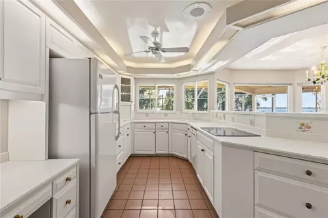 Kitchen - 6136 Dora Dr, Mount Dora, FL 32757 photo 1 of 2