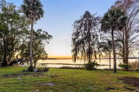View/Area - 6136 Dora Dr, Mount Dora, FL 32757 photo 11 of 12