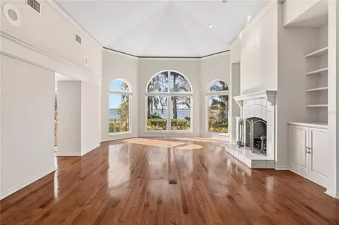 Living - 6136 Dora Dr, Mount Dora, FL 32757 photo 3 of 6