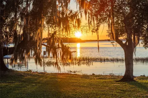 View/Area - 6136 Dora Dr, Mount Dora, FL 32757 photo 8 of 12