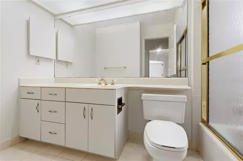 Bath - 6136 Dora Dr, Mount Dora, FL 32757 photo 2 of 3
