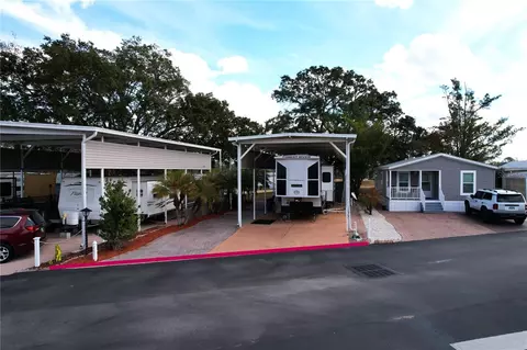 402 Golfview Dr, Davenport, FL 33837