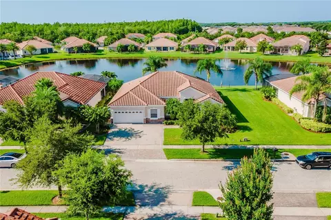 2591 Swoop Cir, Kissimmee, FL 34741
