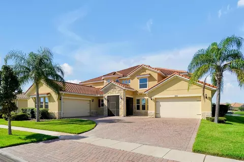 880 Spinnaker Way, Kissimmee, FL 34746