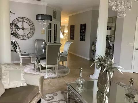 1525 Lexington Ave, Davenport, FL 33837
