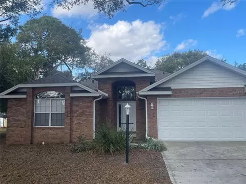 208 Lucerne Dr, Debary, FL 32713
