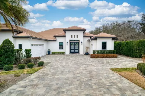 26321 Avenida Las Colinas, Howey In The Hills, FL 34737
