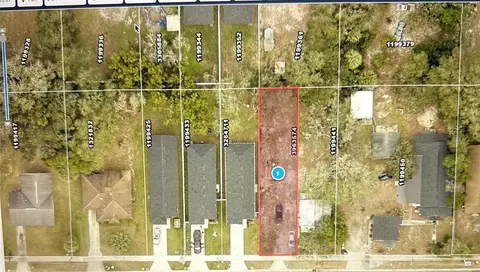 2001 Bates Ave, Eustis, FL 32726