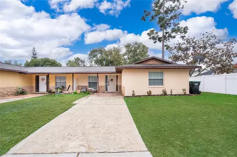8126 Turkey Dr, Orlando, FL 32825