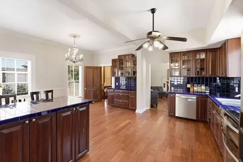 Kitchen - 720 SE 3rd St, Ocala, FL 34471 photo 5 of 7