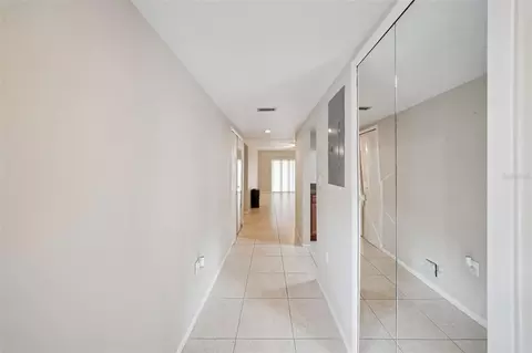 Entry Way - 404 E Orlando Ave #1B, Ocoee, FL 34761 photo 1 of 1