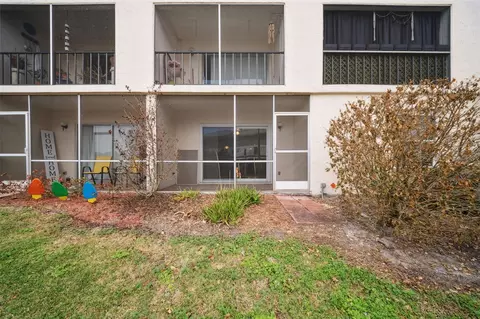 Exterior - 404 E Orlando Ave #1B, Ocoee, FL 34761 photo 4 of 5