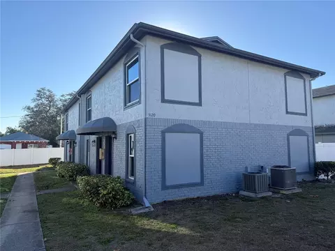 5120 Temple Heights Rd #D, Tampa, FL 33617