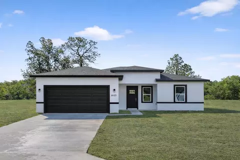 8125 N Maltese Dr, Citrus Springs, FL 34433