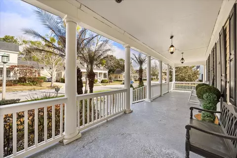Exterior - 815 Spring Park Loop, Celebration, FL 34747 photo 5 of 8