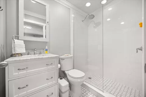 Bath - 815 Spring Park Loop, Celebration, FL 34747 photo 1 of 8