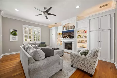 Living - 815 Spring Park Loop, Celebration, FL 34747 photo 2 of 5