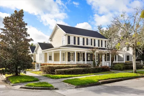 Exterior - 815 Spring Park Loop, Celebration, FL 34747 photo 2 of 8