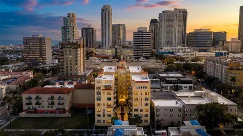 130 4th Ave N #602, Saint Petersburg, FL 33701