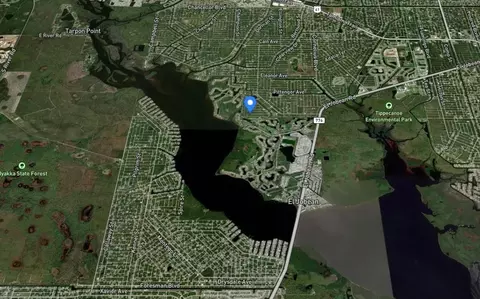 2481 Hoover St, Port Charlotte, FL 33953