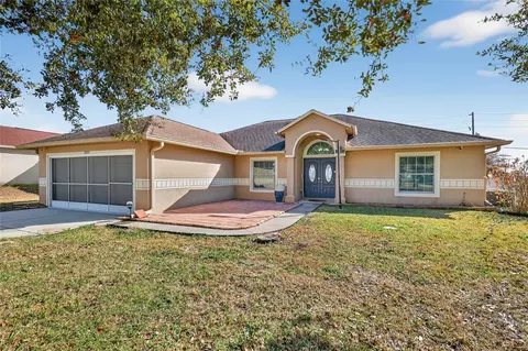 2212 Lake Pointe Cir, Leesburg, FL 34748