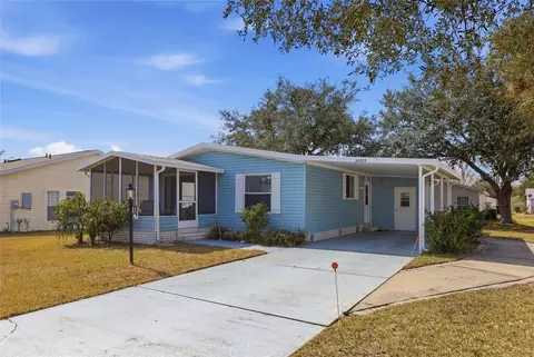 25323 Casa Del Lago Ln, Leesburg, FL 34748