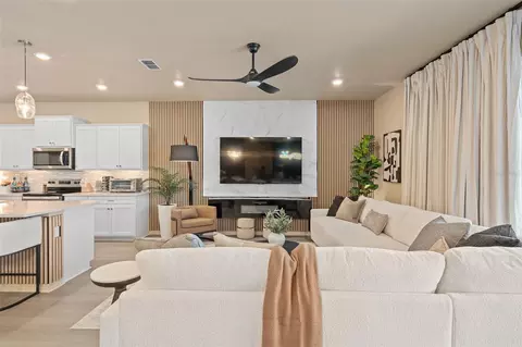 Living - 16016 Sandy Cliffs Dr, Clermont, FL 34714 photo 2 of 5