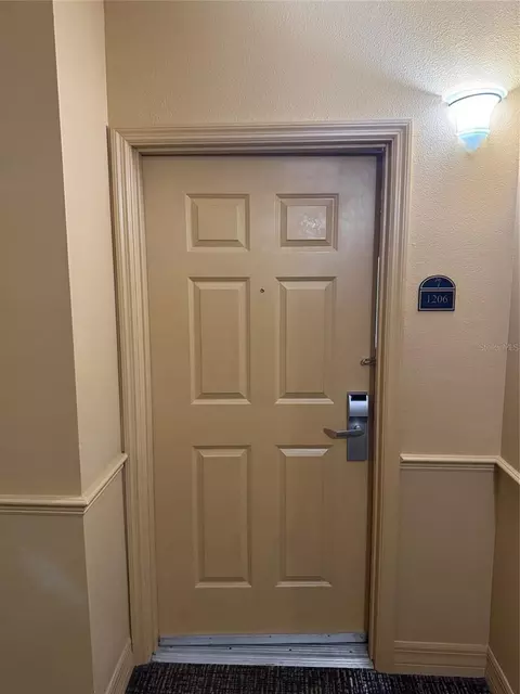 8112 Poinciana Blvd #1206, Orlando, FL 32821