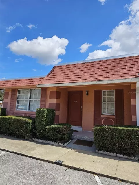 2929 W Oak Ridge Rd #E8, Orlando, FL 32809