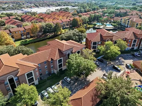 6141 Metrowest Blvd #207, Orlando, FL 32835