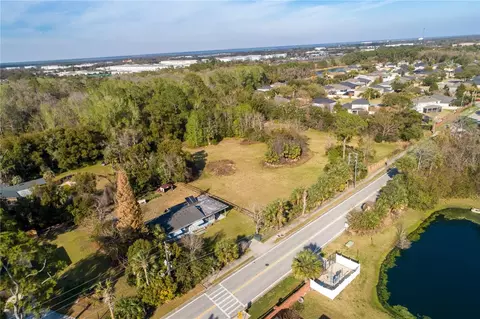 921 Vihlen Rd, Sanford, FL 32771