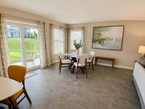 Dining - 9475 Oakleaf Hammock Pl, Seffner, FL 33584 photo 1 of 1