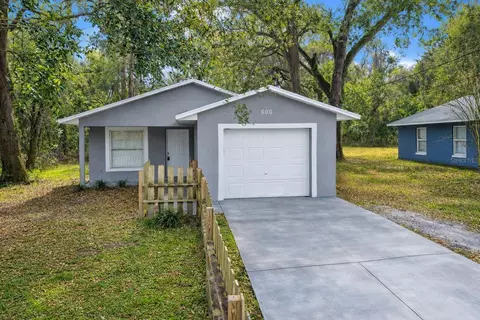 600 W Clarke St, Wildwood, FL 34785