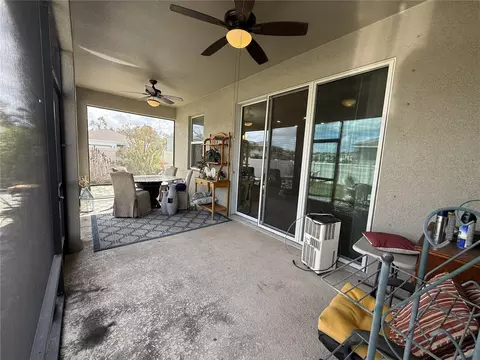 Exterior - 16418 Woodside Gln, Parrish, FL 34219 photo 4 of 7