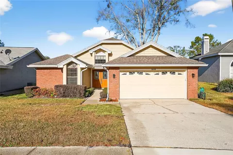 1098 Piedmont Oaks Dr, Apopka, FL 32703