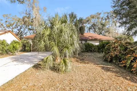 4416 Pawnee Path, Valrico, FL 33594