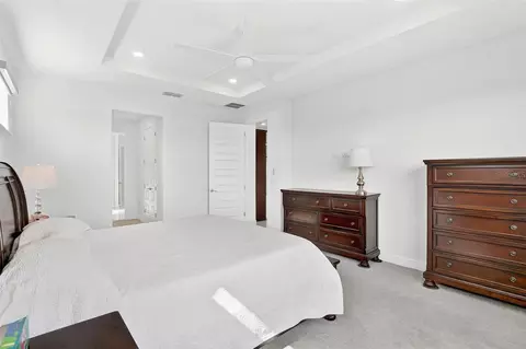 Bedroom - 9513 SW 79th Loop, Ocala, FL 34481 photo 2 of 4