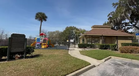 Exterior - 1978 Applegate Dr, Ocoee, FL 34761 photo 6 of 6