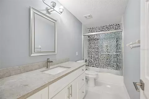 Bath - 1978 Applegate Dr, Ocoee, FL 34761 photo 5 of 5