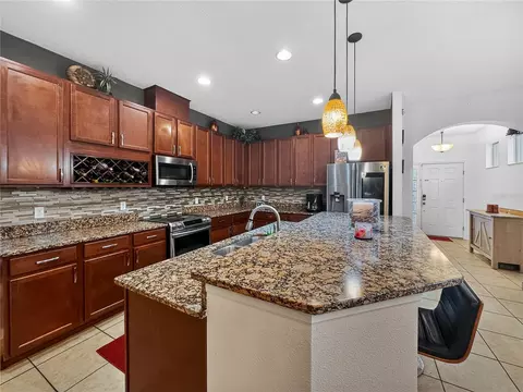 Kitchen - 3497 Bunchberry Way, Ocoee, FL 34761 photo 2 of 8