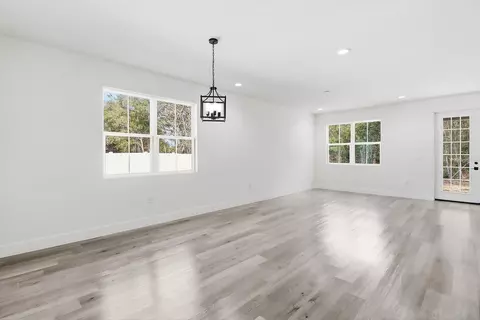 Living - 3926 SW 133rd Loop, Ocala, FL 34473 photo 2 of 5